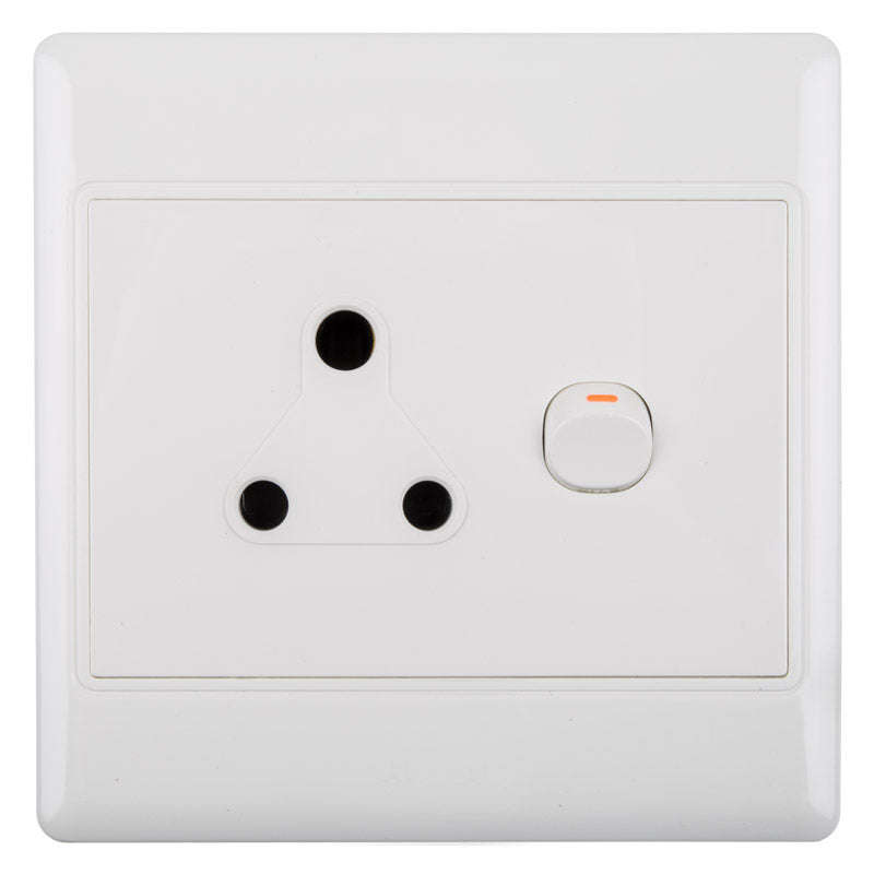 Nexus Socket Switch With Cover 16 Amp 4 X4 Single
