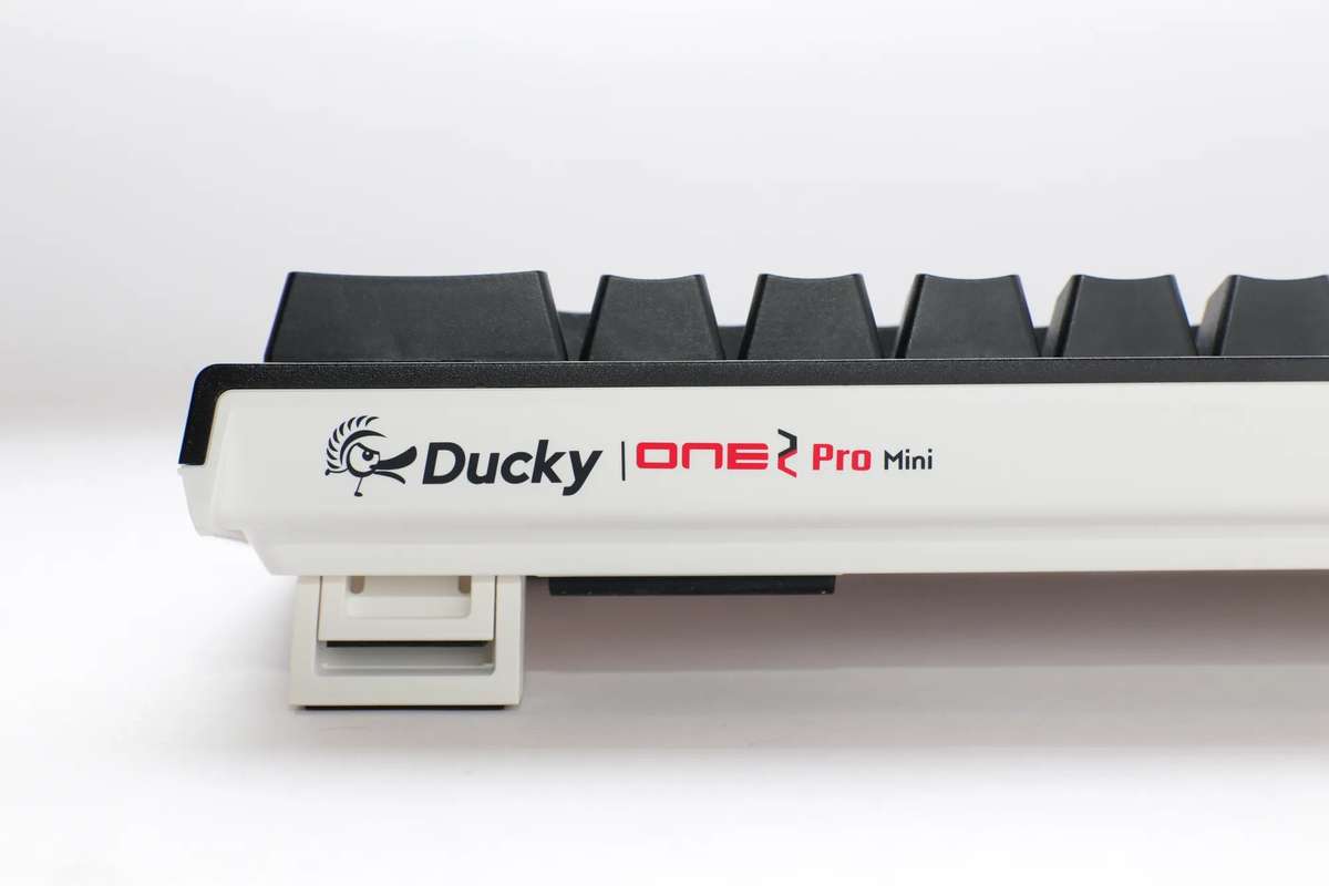 Rct PC Ducky Keyboard One 2 Pro 60% Mechanical Keyboard; RGB; Pbt Double Shot Keycaps Cherry Black .