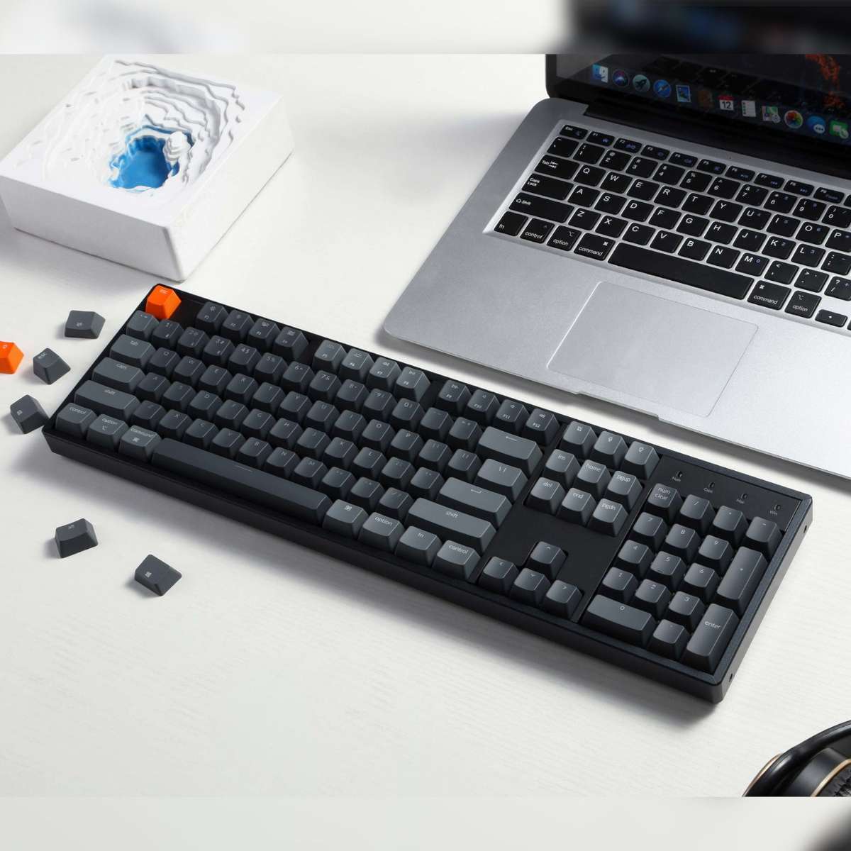 Keychron K10 Qmk Full-Size RGB Wireless Custom Mechanical Keyboard V.2 (super Red Switch)  Black