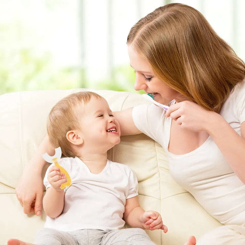 Children's U Tooth Brush 2-6 Years - pink