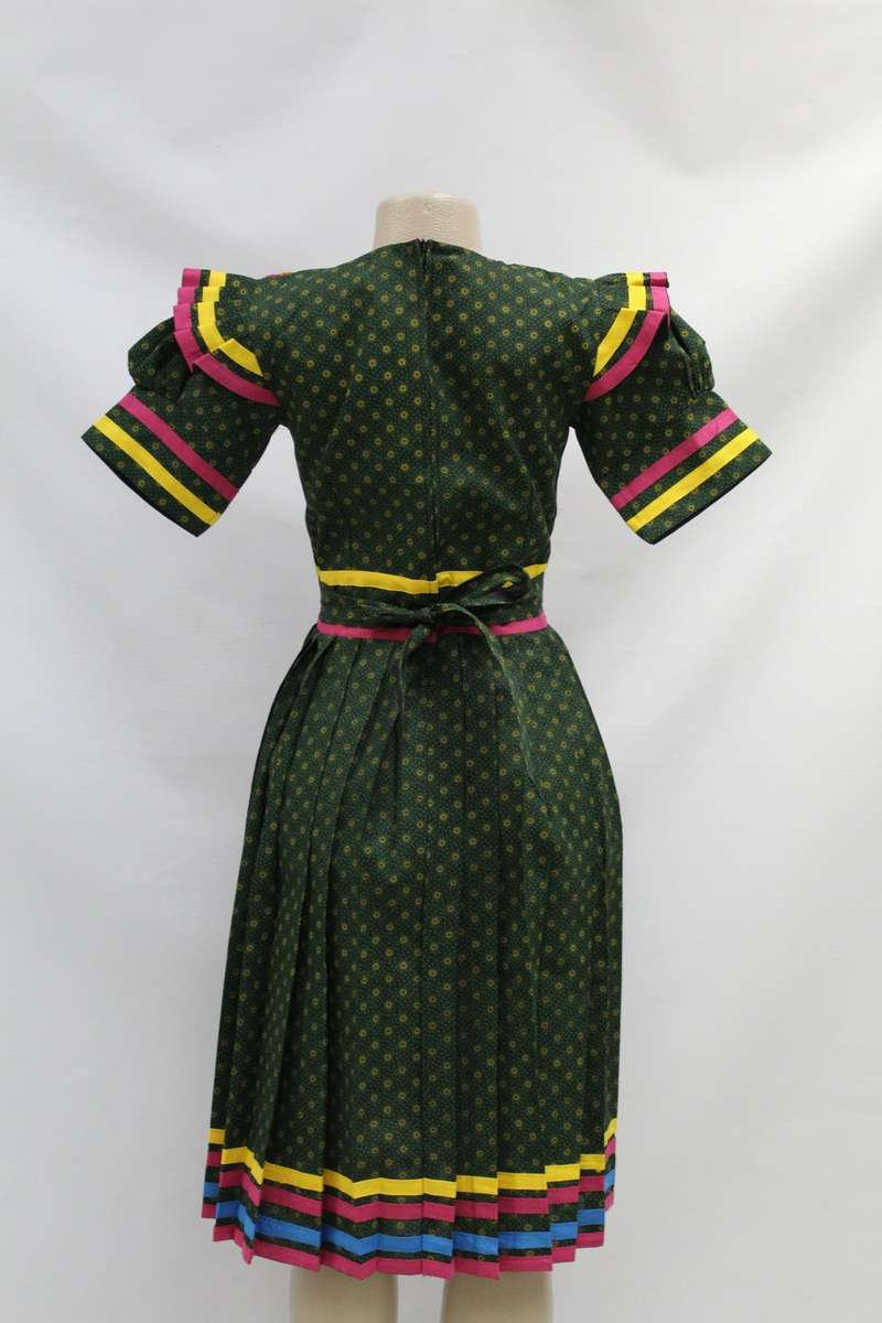 Ladies Traditional Dress And Doek - Various Options