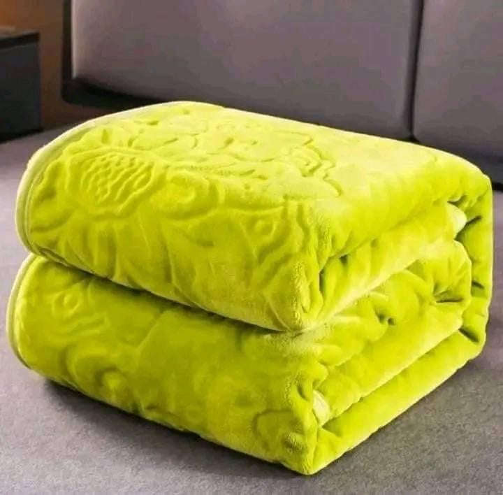 Warm Winter Blankets DBL With Hearts Prints