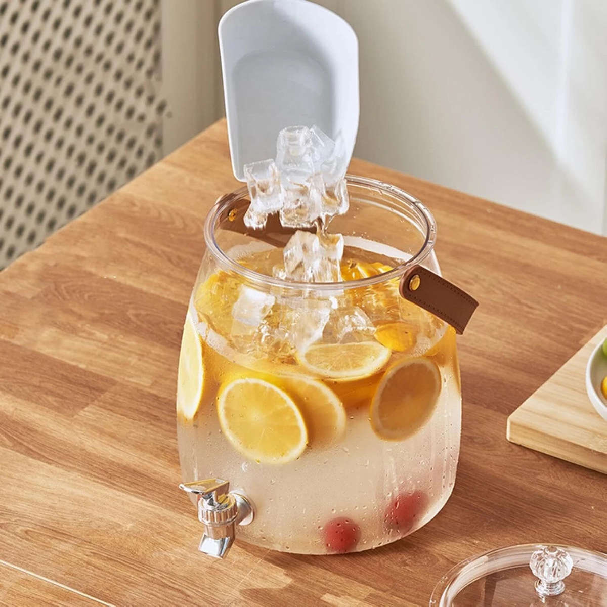 MHome Beverage Dispenser with Tap, Lid & Leather Handle  Clear plastic Dispenser Jar 5.5L