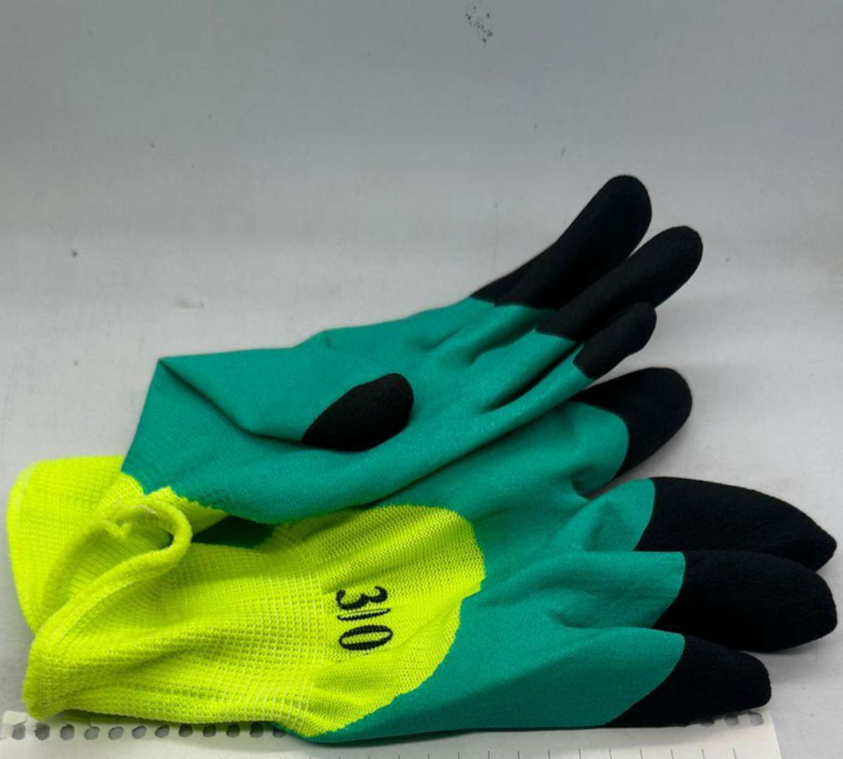 Comfortable & Breathable Premium Work Gloves