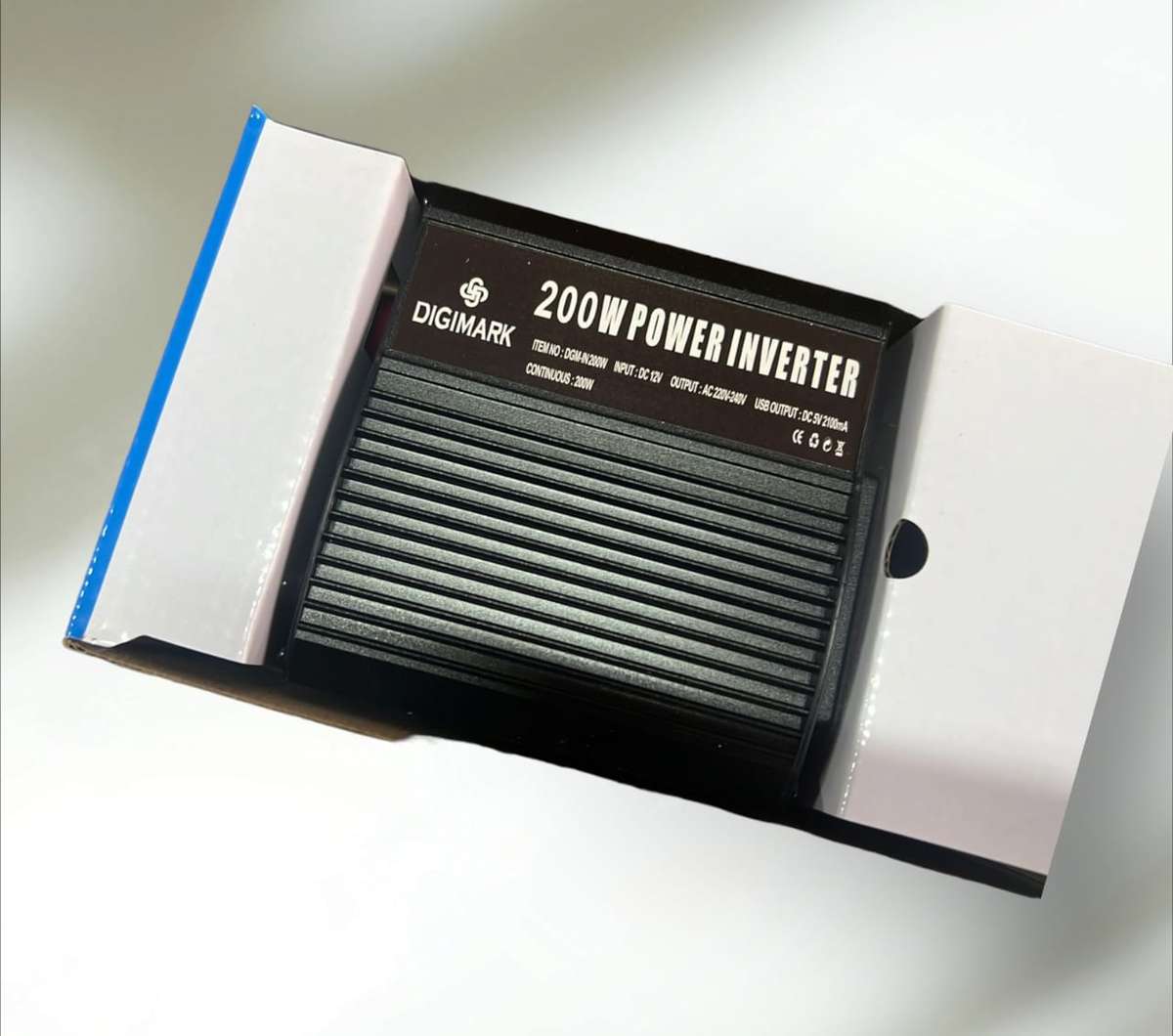 DIGIMARK - POWER INVERTER 200 WATT INVERTER 12V