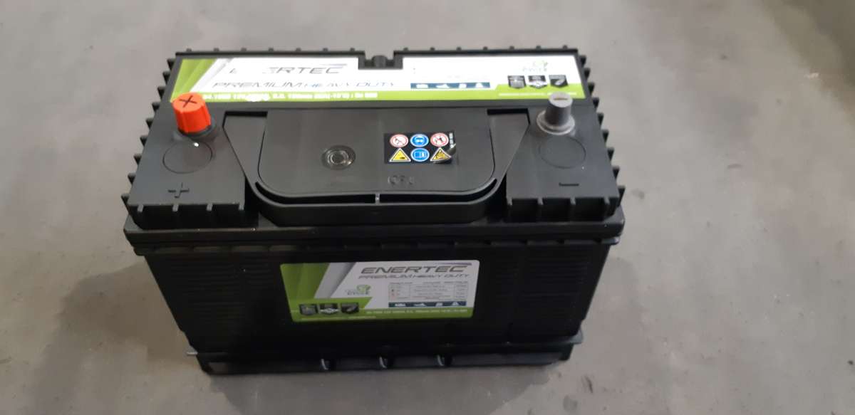 Deep Cycle Battery - ENERTEC 674D