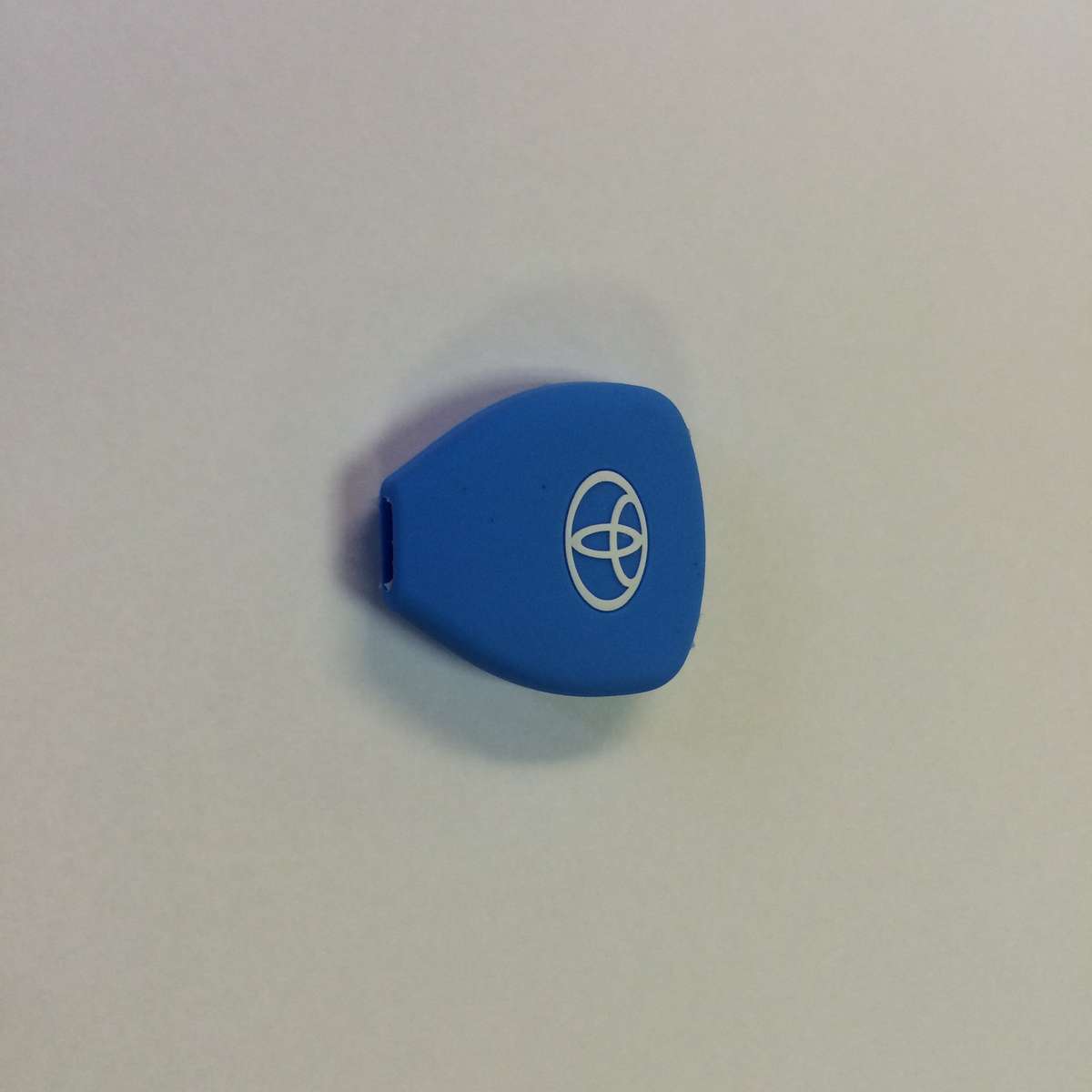 SILICONE KEY COVER FOR TOYOTA KEYS - BLUE