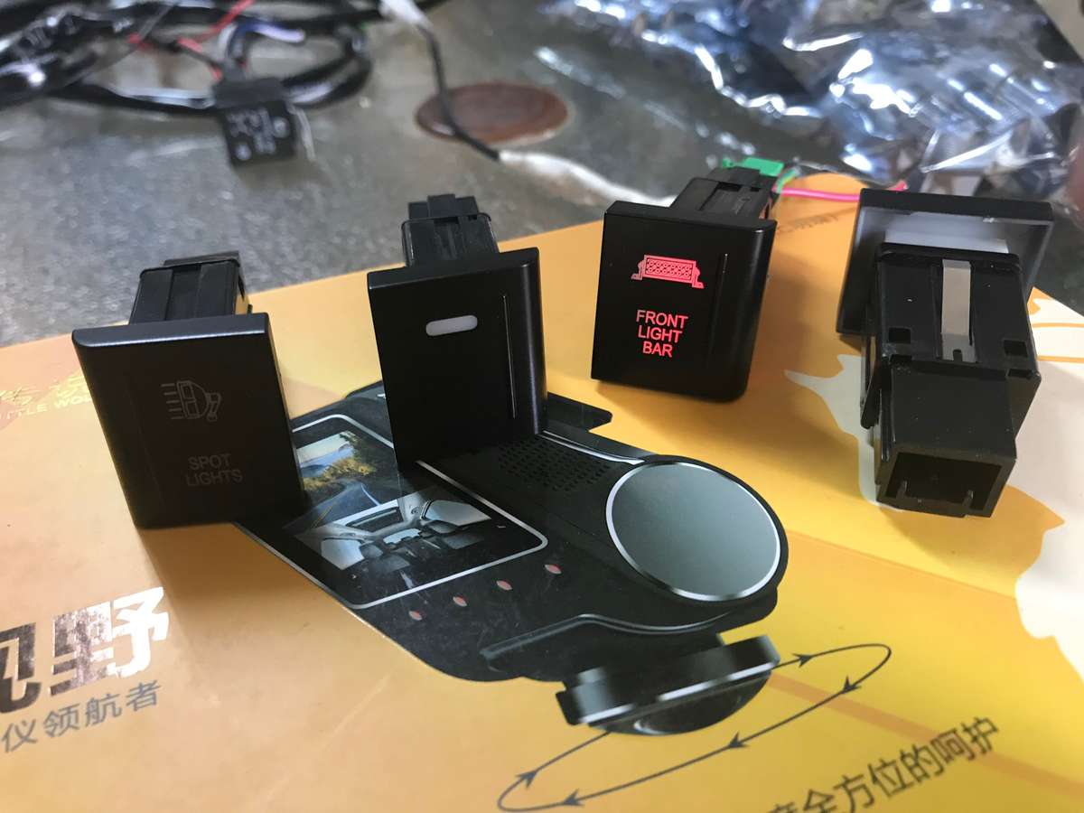 VW AMAROK FACTORY FITTING SWITCHES - Left Side-Passenger Side / SPOT