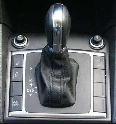 VW AMAROK FACTORY FITTING SWITCHES - Left Side-Passenger Side / SPOT