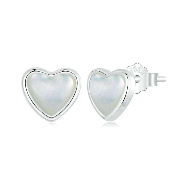 S925 Sterling Silver Platinum Plated White Shell Love Earrings(BSE969)