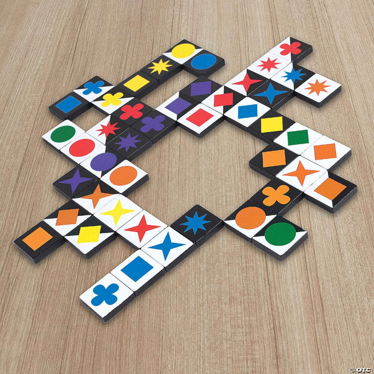 Qwirkle Flex Board Game