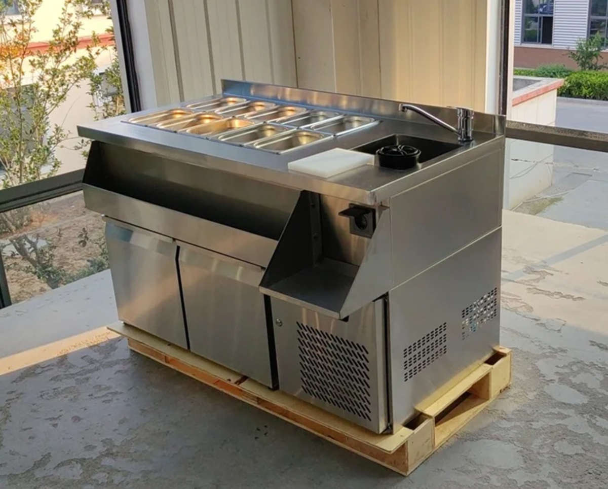 COOLING TABLE 2 DOORS WITH COCKTAIL BAR STATION