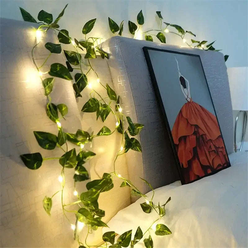 Ivy Vine String Lights  10m, Battery Powered