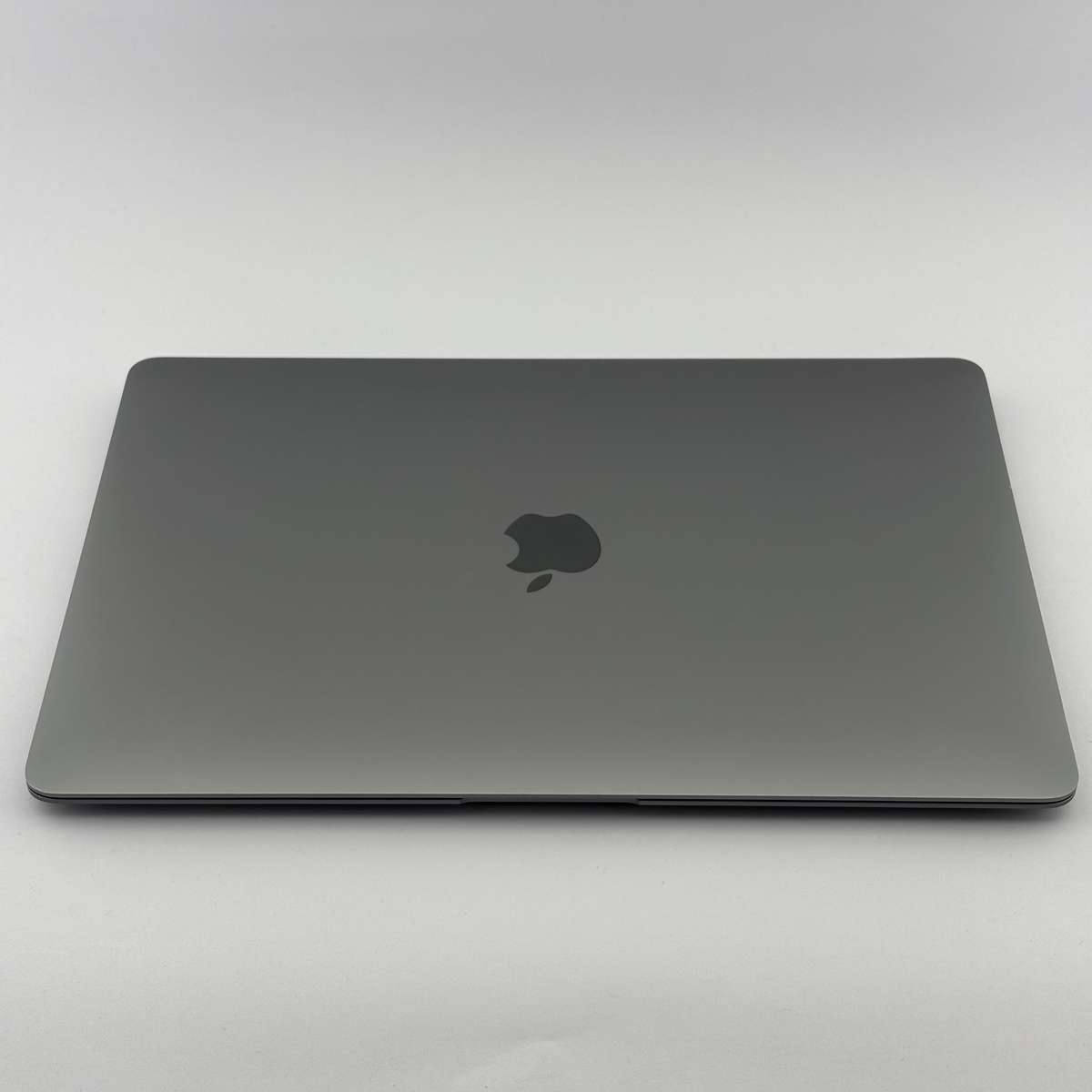 Pre-Owned Apple Macbook Air 13" M1 8GB 256GB Silver (2020)