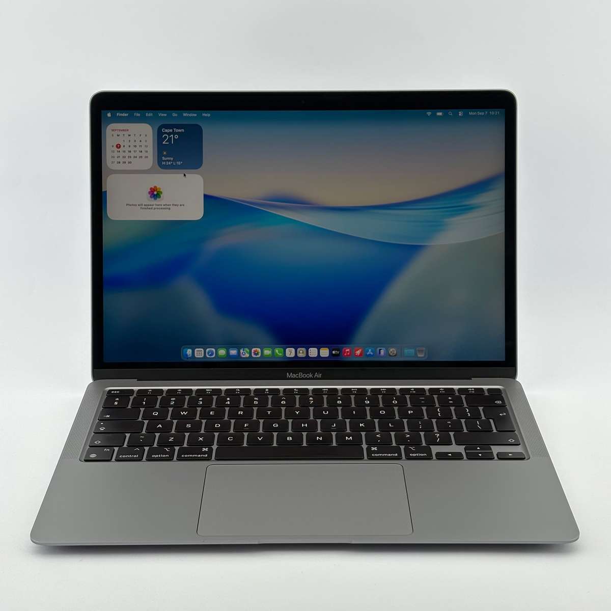 Pre-Owned Apple Macbook Air 13" M1 8GB 256GB Silver (2020)