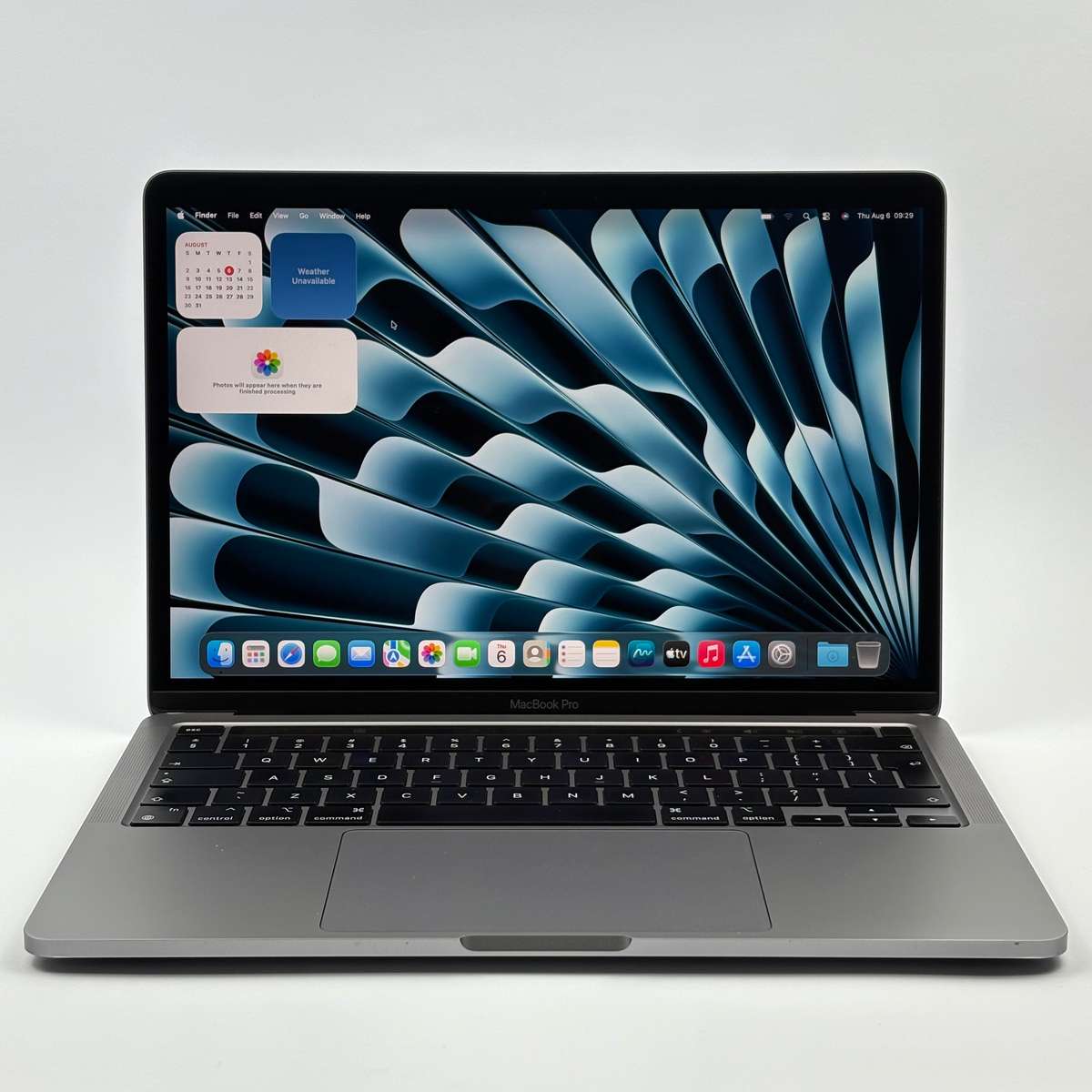 Pre-Owned Apple Macbook Pro 13" M1 8GB 256GB Silver (2020)