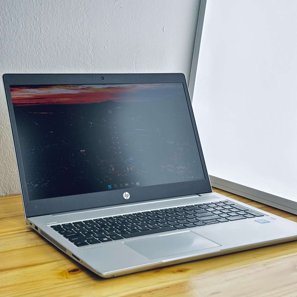 HP ProBook 450 G6 Notebook PC  Core i5-8265U 15.6 FHD