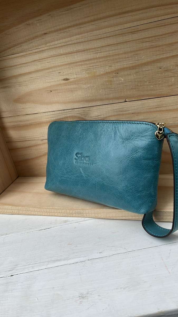 Siba Collections Leather Wristlet Pouch (Black/Teal)