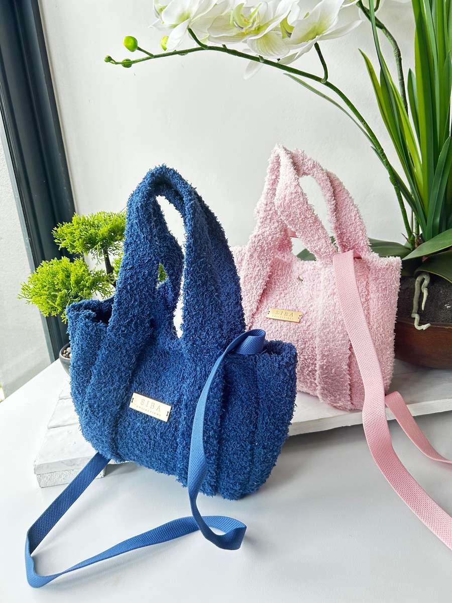 Plush knitted Tote Bags