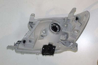 TOYOTA HILUX 2014 2.5D HEADLIGHT RH