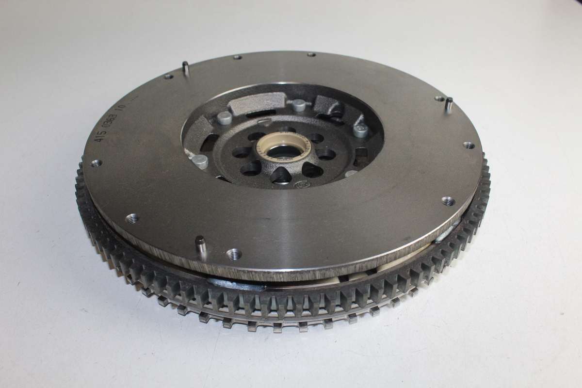 NISSAN FLYWHEEL NAVARA 2.5 YD25 2005-2015