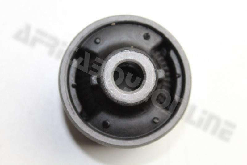 NISSAN CONTROL ARM BUSHES X-TRAIL 2.5 2014