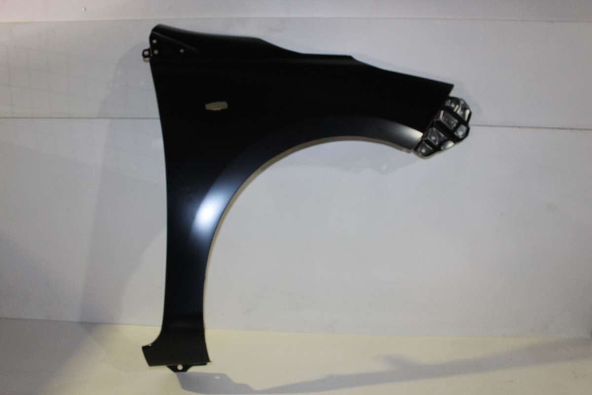 TOYOTA YARIS 2018 1.5 FENDER RHS WITH HOLE