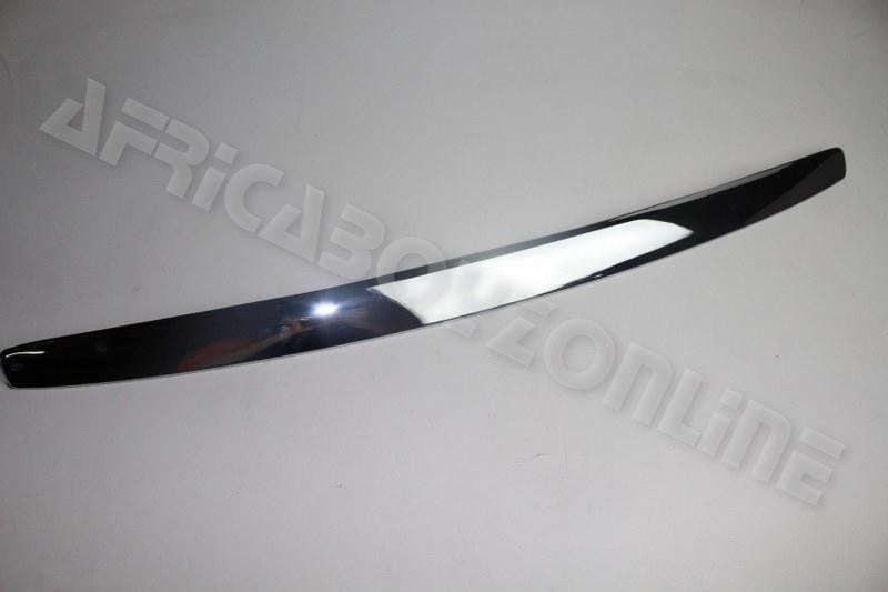 ISUZU BONNET MOUDLING KB250 2.5 2013-15
