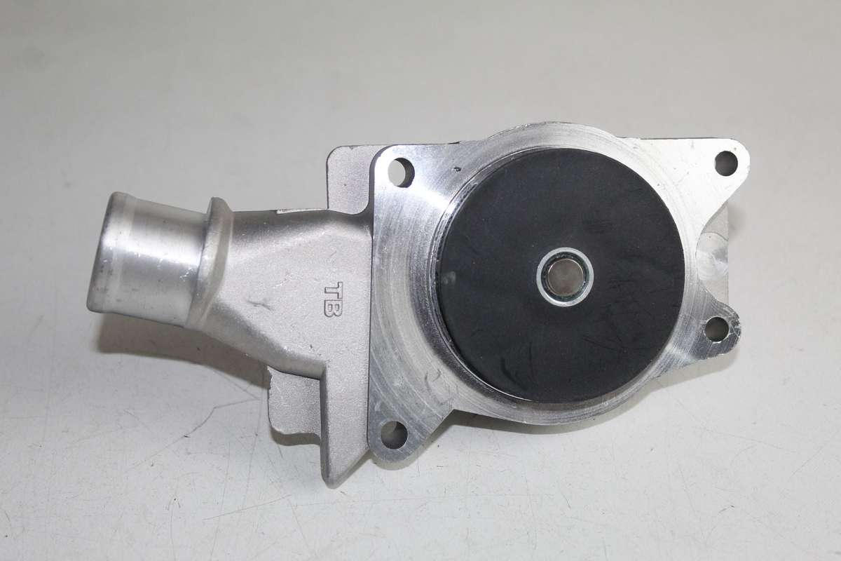 CHERY J2 WATER PUMP 1.5 2013-