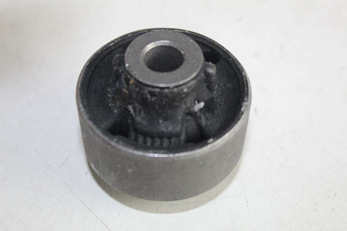 RENAULT CONTROL ARM BUSH KOLEOS 2.5 08-16