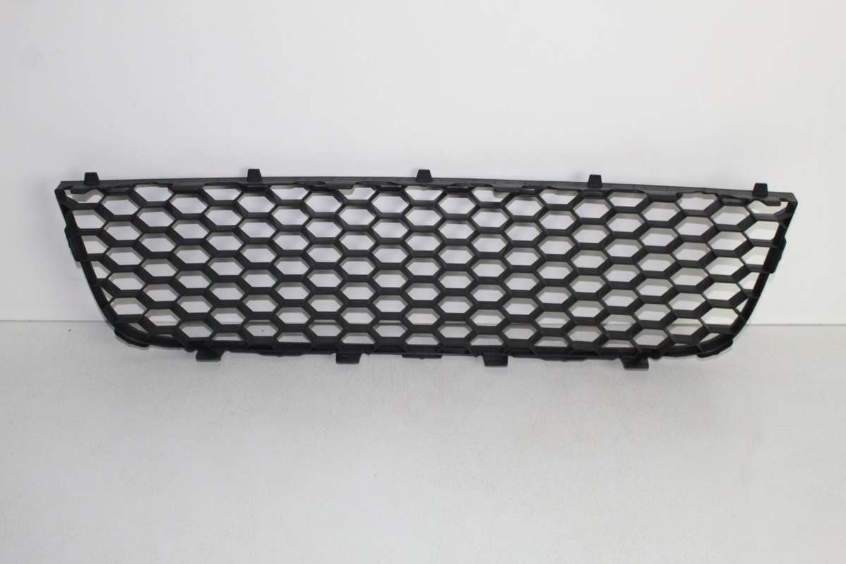 VW BUMPER GRILLE GOLF5 2.0 04-08