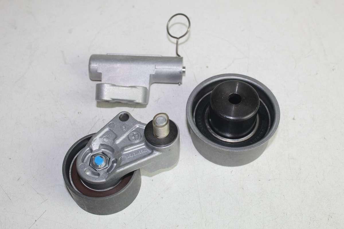 KIA CARNIVAL K5 TIMING BELT KIT
