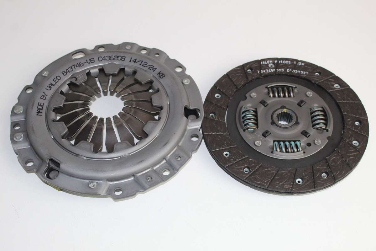 SUZUKI CLUTCH KIT VALEO ERTIGA 1.5 K15B 2019-