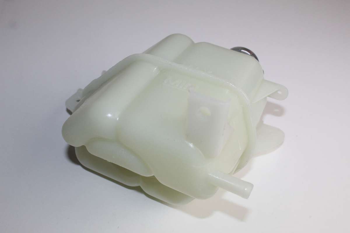 NISSAN COOLANT BOTTLE NAVARA 2.5 YD25 2010
