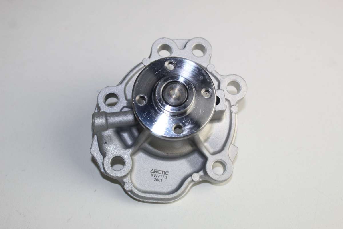 SUZUKI ERTIGA 1.5 WATER PUMP 2022-