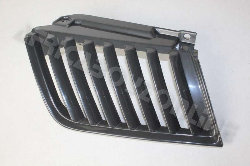 MITSUBISHI GRILLE TRITON 2.5 FRONT /LH 2010