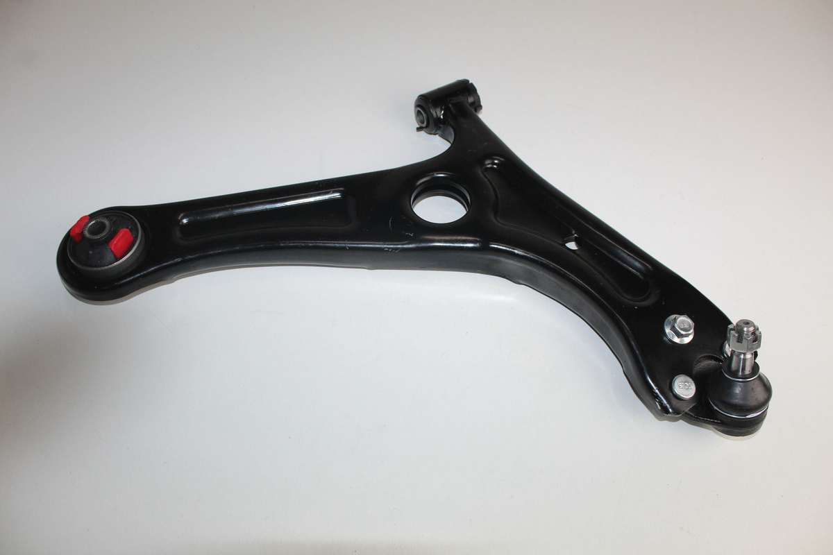 CHERY CONTROL ARM LOWER RH TIGGO 7 PRO 1.5 2022-