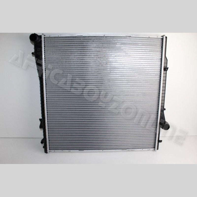 BMW RADIATOR E53 X5 M62 ENG