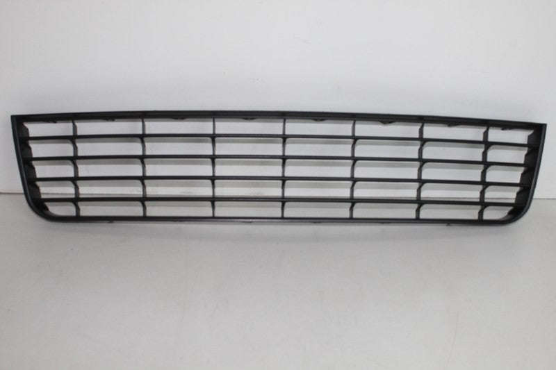 VW BUMPER GRILLE GOLF 5 1.6I 2006