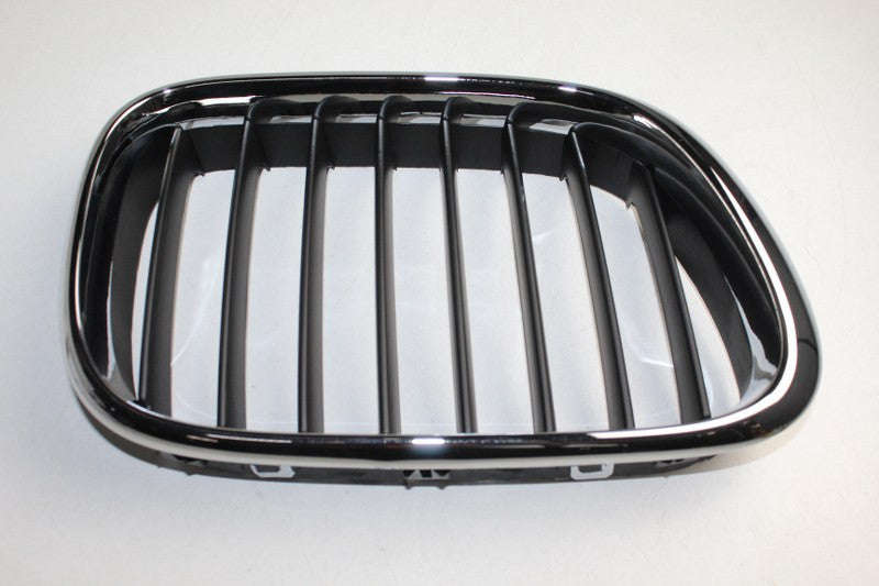 BMW GRILLE X5 E53 RF O/S