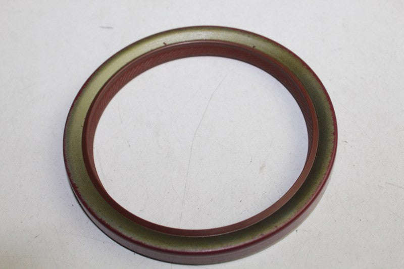 GWM MAIN SEAL REAR STEED 5 2.0 2018