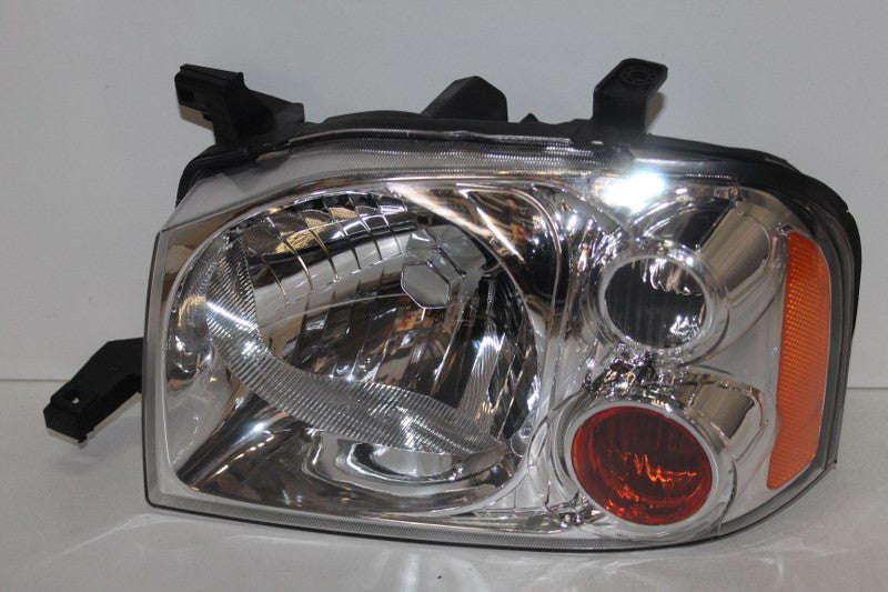 NISSAN NP300 HEADLIGHT-LH 2.5 13-16