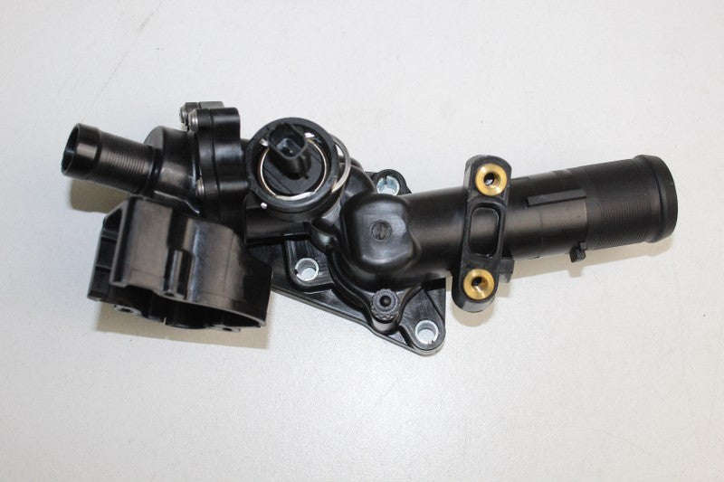 NISSAN THERMOSTAT WITH HOUSING JUKE 1.5 K9K 13-15
