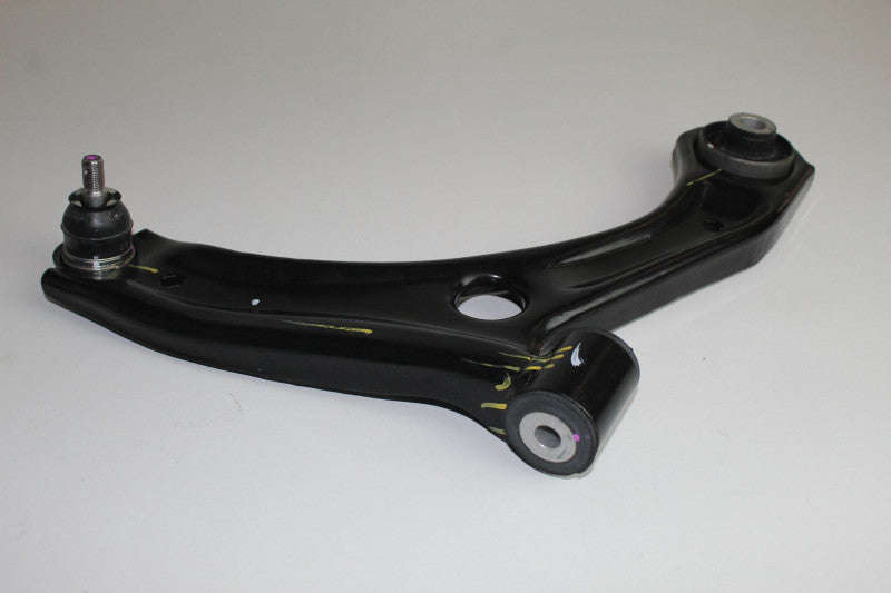 TOYOTA CONTROL ARM F-LWR RHS VITZ 1.0 2023