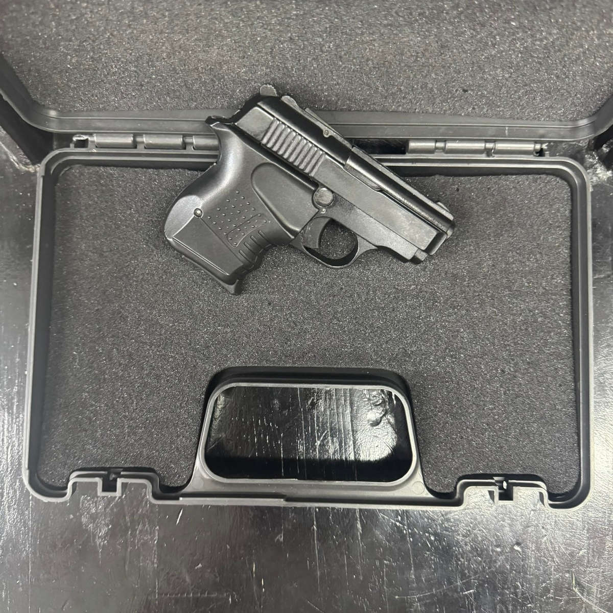 Blow Mini 9 Black Blank/Pepper Gun (Semi Auto|5+1|9mm PAK)