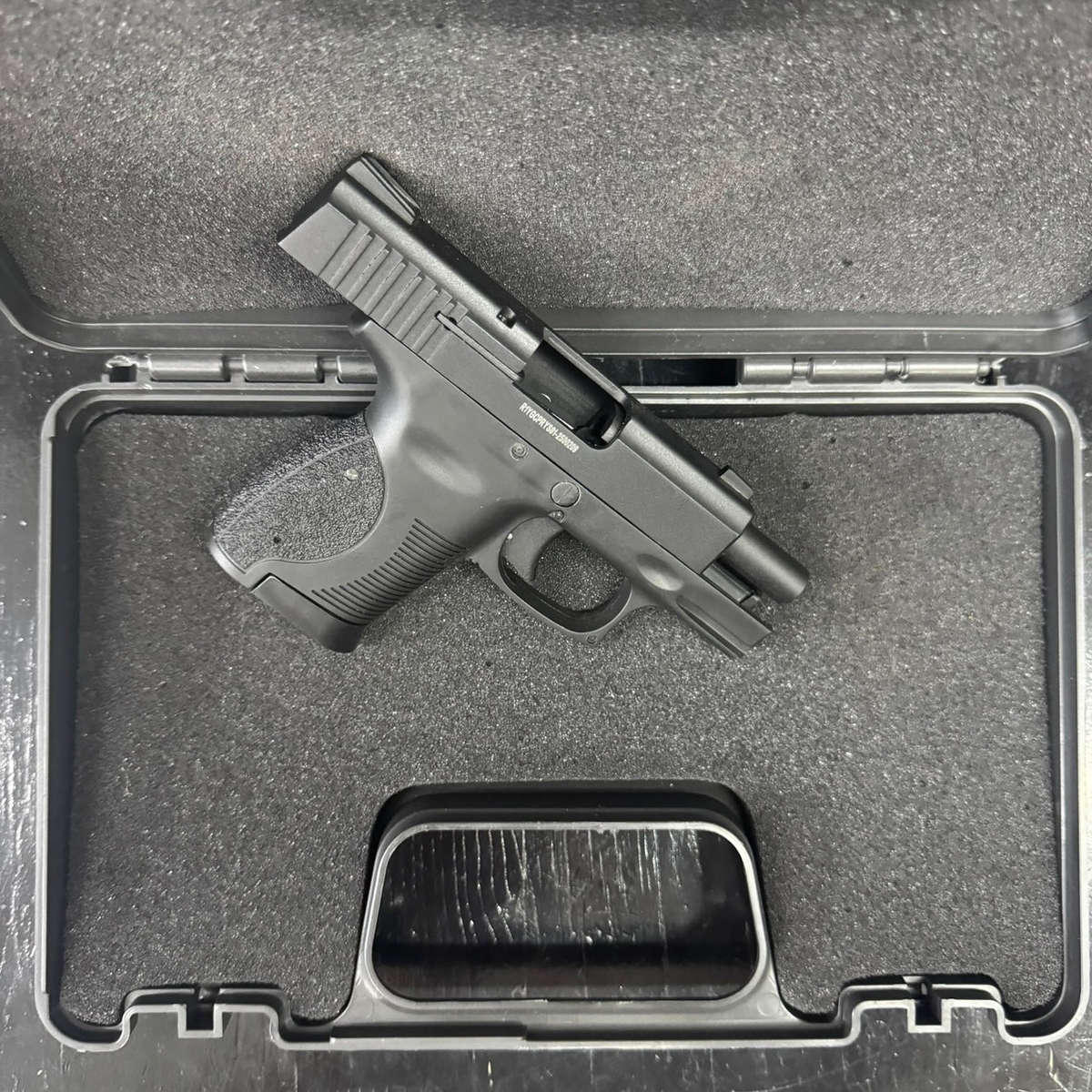 Retay P114 Black Blank/Pepper Gun (Semi Auto|5+1|9mm PAK)