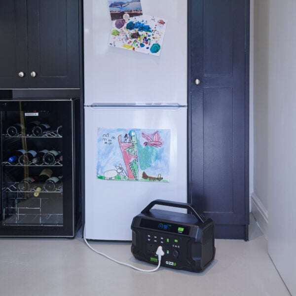 Gizzu Challenger PRO 1120Wh UPS Power Station - Portable & Reliable Power