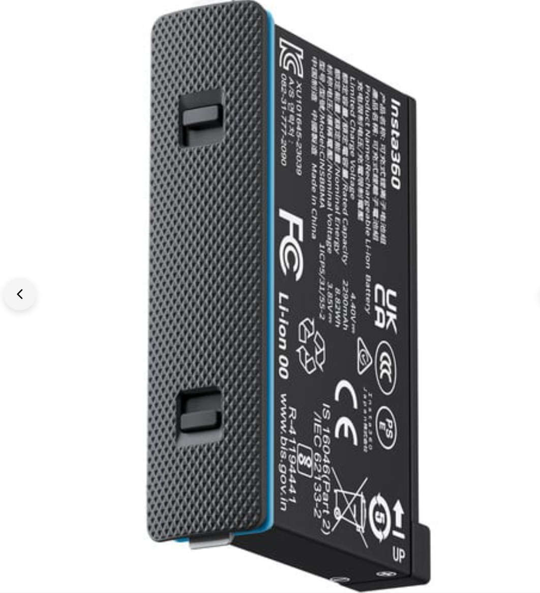 Insta360 X4 Travel Bundle