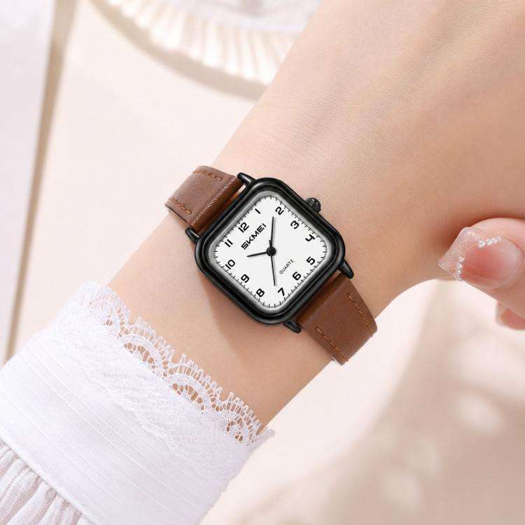 SKMEI 2579 Square Ladies Quartz Watch Leather Strap Watch