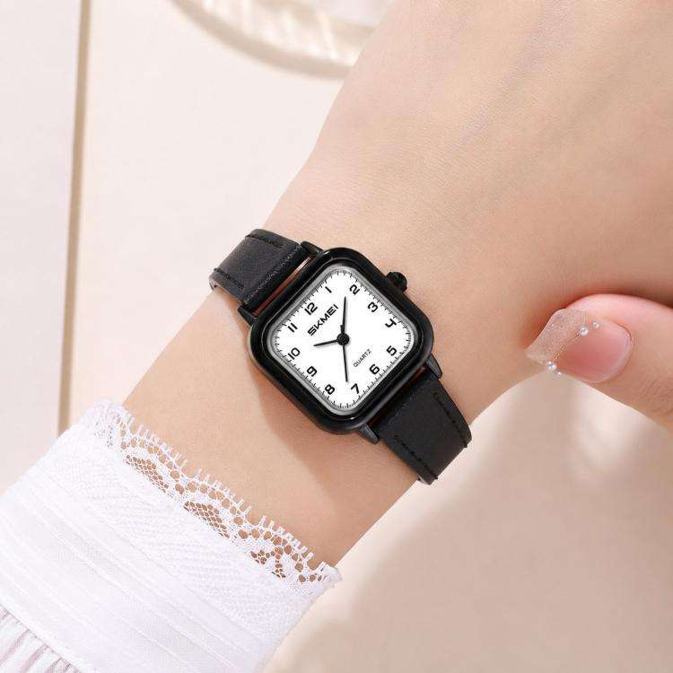 SKMEI 2579 Square Ladies Quartz Watch Leather Strap Watch